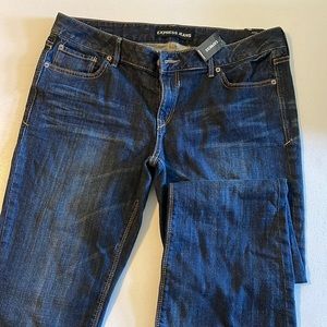NWT express jeans size 12 Stella low rise boot cut
